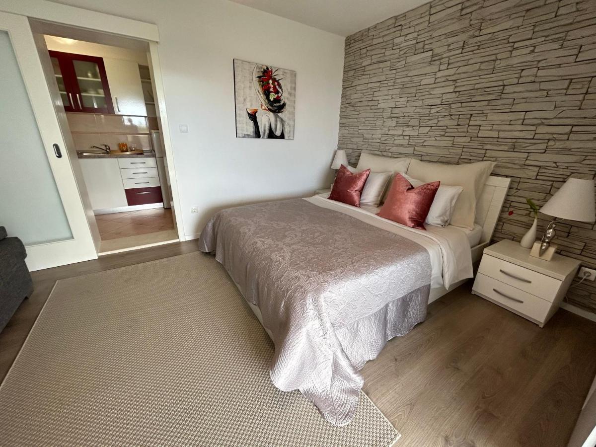 Hvar Pavicic Top View Apartments Хвар Екстериор снимка